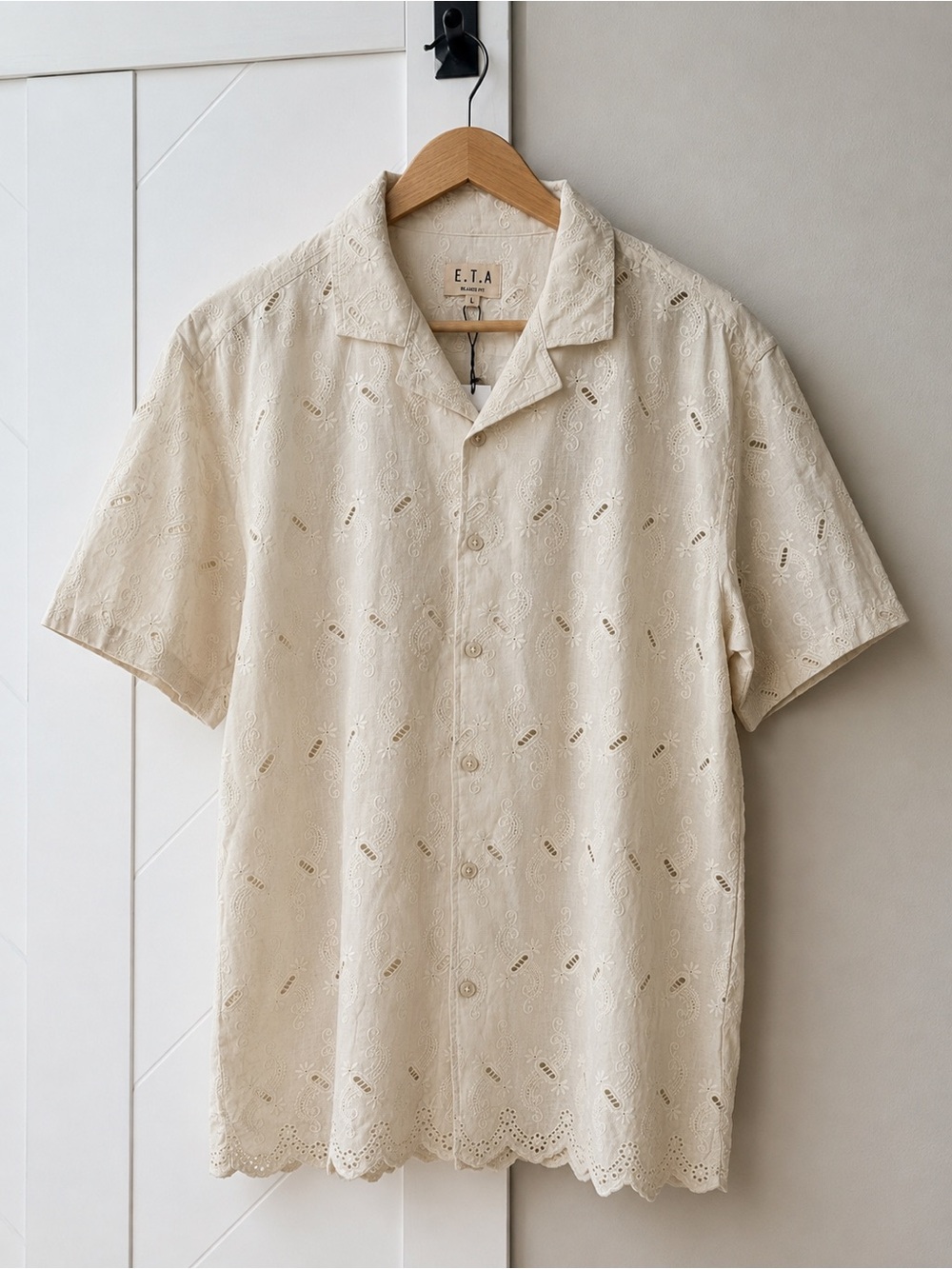 ETA Men’s L Eyelet Paisley Embroidered Camp Collar Shirt NWT